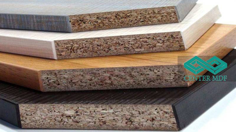 نئوپان با روکش ملامینه یا روکش چوب طبیعی؟ کدام انتخاب بهتری است؟